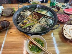 -正南齊北重庆老火锅(光华村直营店)