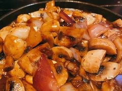 黑椒浓汁焖口蘑-Local泰莲庭(虹鳟鱼店)