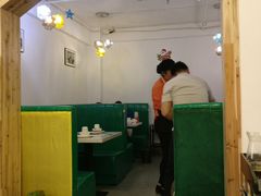 -张大师鸭爪爪特色干锅(南湖店)