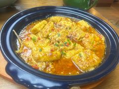 蒜香火腿包浆豆腐-云海肴·汽锅鸡·云南代表菜(天山百盛优客店)