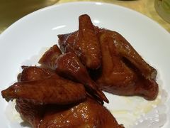 招牌烤乳鸽-石岐佬中山菜馆(张溪店)