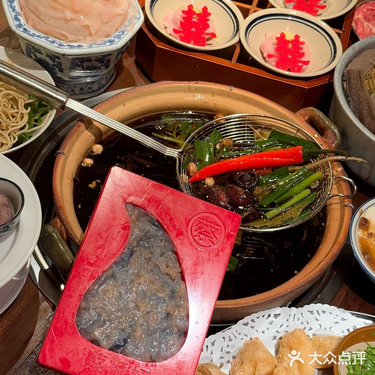 潮州的潮州的！！这家卤水火锅🍲不吃真的白来了