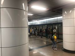 -公园前(地铁站)