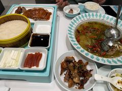 -姚姚酸菜鱼·金戈戈香港豉油鸡(喜荟城联名店)