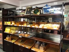 面包甜点陈列柜-安德鲁饼店(总店)