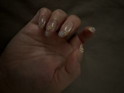 -晨·艺美甲美睫
