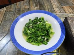 -香山湖家家宴(中山陵店)