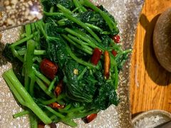 -滇香肴·云南菜蒸汽石锅鱼(云南北路店)