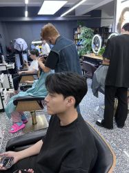 -藤野造型专业烫染接发