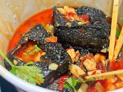 -黑色经典臭豆腐·湖南特产(步行街店)