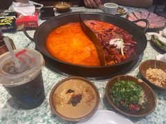 -鸿姐老火锅(花园路店)