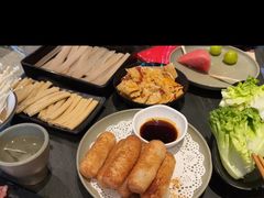 -Da Ivo哒伊沃意大利魔镜餐厅(外滩店)