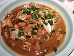 红烧杂鱼-小厨师·二十年沈家门小海鲜(百井坊巷店)
