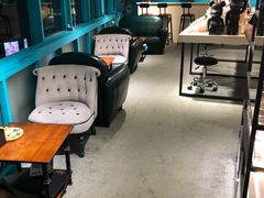 -Trend1881视光·蔡司视觉(领展广场店)