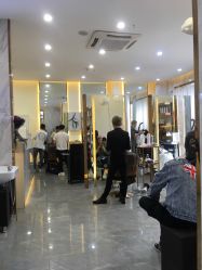 -V HAIR SALON造型