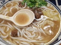 -鑫花溪牛肉米粉(凤凰街创始总店)