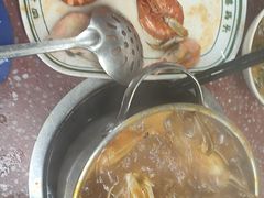 -四囍码头海鲜烧烤自助火锅(外滩南京东路悦荟广场店)