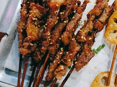烤羔羊肉串-木屋烧烤(白石洲店)