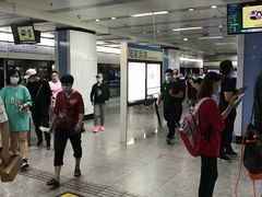 -陆家浜路(地铁站)