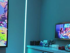 -唯爱KTV聚会餐厅(仙林东城汇店)