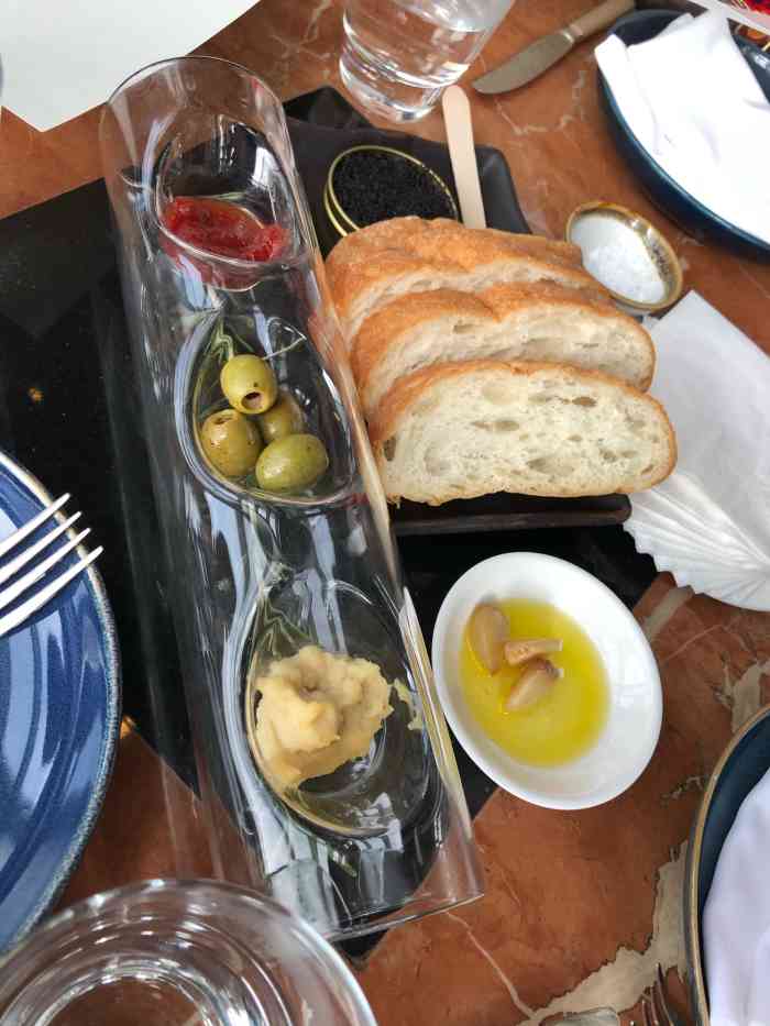 金茂君悦·九重天 cloud 9 tapas&bar