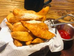 -I HOLIC艾豪丽披萨(KKone店)