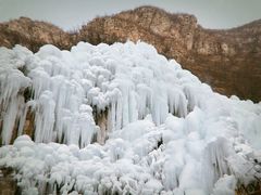 -大平台龙居瀑布旅游区
