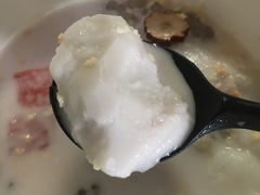 -津椰本·海南正宗椰奶清补凉(店一店)