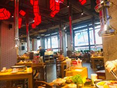 大堂-么肆烤肉·中式自助·烤肉大排档(街道口季佳PAI店)