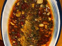 烤鱼-有红鸡毛店·川菜(建设路店)