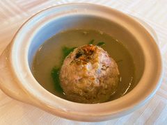 蟹粉狮子头-怡园饭店-餐厅(四望亭店)