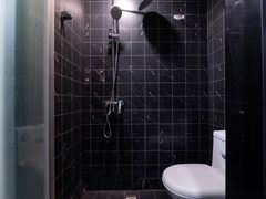 -魔方公寓(碧云国际店)