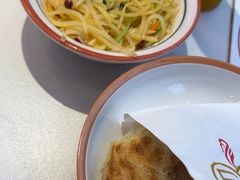 -初晋·山西地道刀削面.晋北莜面香(星耀城店)