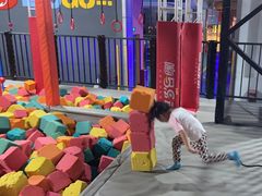 -嗨马乐动室内潮玩运动·团建·轰趴·桌游(南丰汇店)
