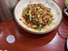 -湖南人家湘菜馆(镇江路店)