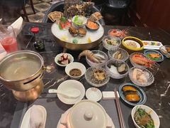 -半岛翡丽海鲜自助餐厅(观风亭店)
