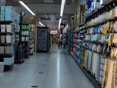 -家乐福(四元桥购物中心店)
