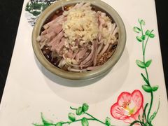 蒜泥白菜拌肚丝-新南华大酒店(广中店)