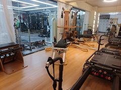 -简·无界健身工作室·运动康复·体态(石厦店)