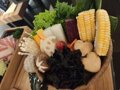 -湊湊火锅·茶憩(东城万达店)
