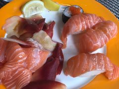 -深圳富苑皇冠假日套房酒店