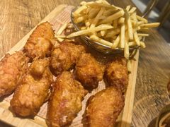 蒜香鸡翅（配薯条）-叶派龙虾•招牌香辣蟹·海鲜(中海国际店)