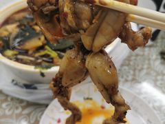 -味仙疯美蛙鱼头(清扬路总店)