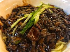 -桃园中华料理炸酱面(燕儿岛路店)