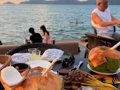 -Sunset Bar(丹绒亚路香格里拉店)