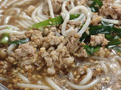 -正宗杨记普洱酸醋米线(总店)