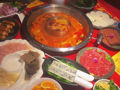 -谭鸭血老火锅(万象九宜城店)