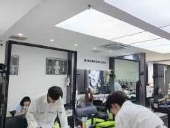 -米可造型烫染