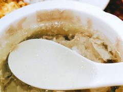 青榄炖瘦肉汤-都城快餐(都信店)