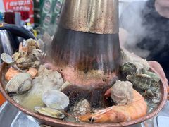 -一口猪海鲜浑锅·东北家常菜